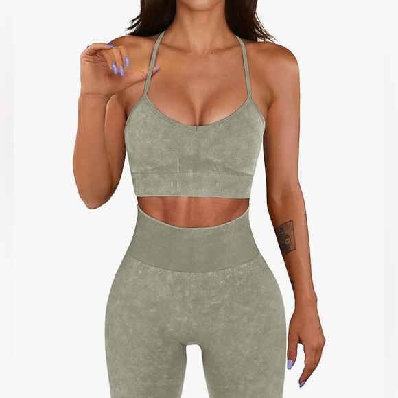 Smokey Sage Activewear Set - Small - Picture 2 of 12